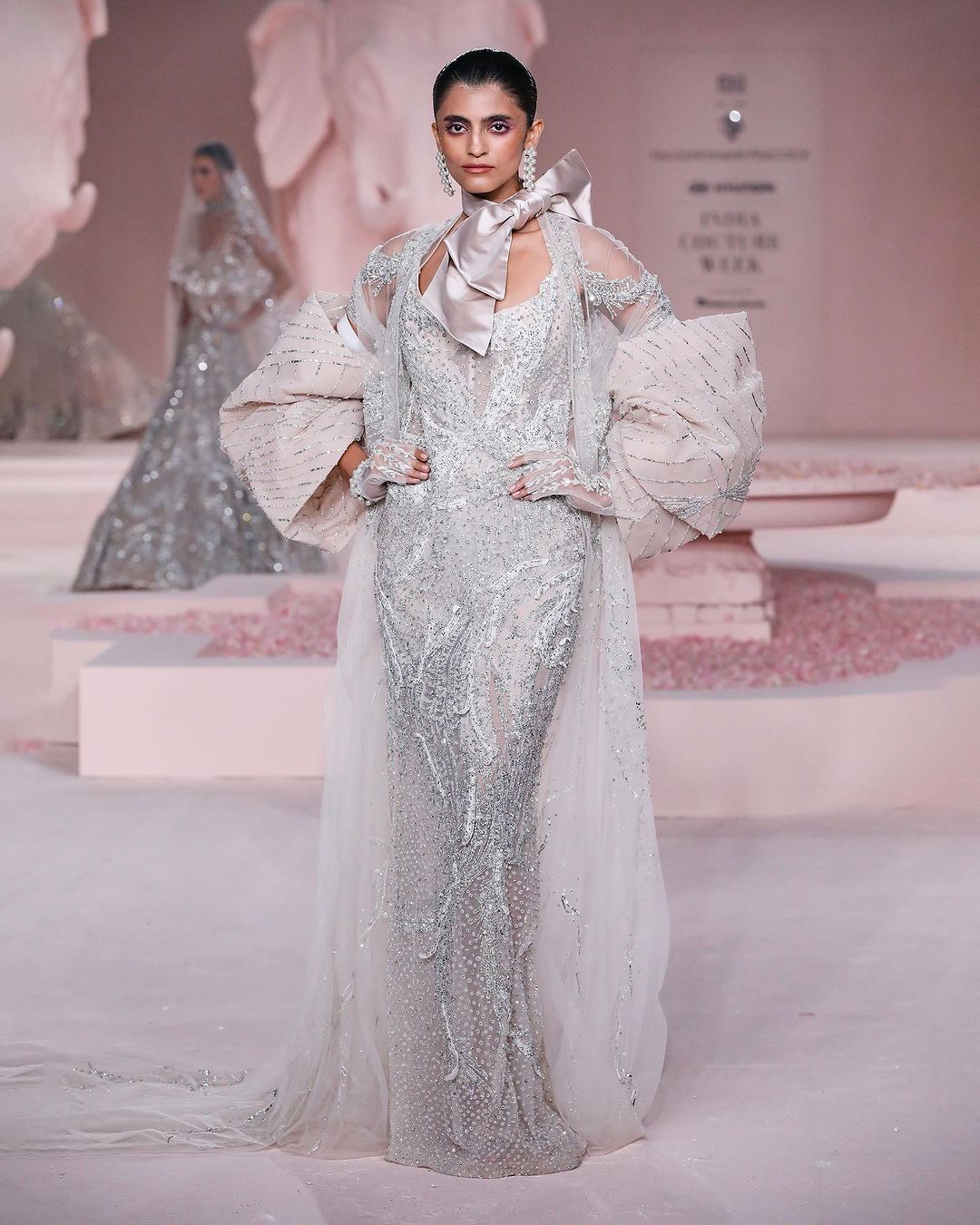 Bridal Trends We Spotted At The India Couture Week 2023 | WedMeGood