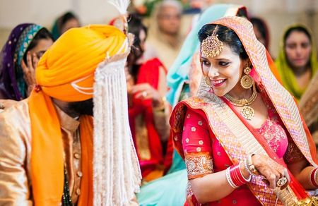 A vintage chic Patiala wedding drenched in Color & Heritage : Abhaya & Uday