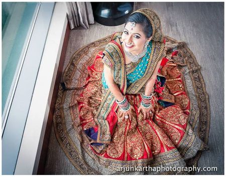 Arjun Kartha Photography :Bridal Outfit Colors & Wedding Photographs !