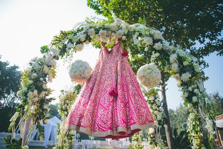 10 Ways To Photograph Your Lehenga For Posterity!