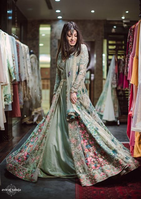 Red Carpet Bride in Varun Bahl: Mint-Green Madness!