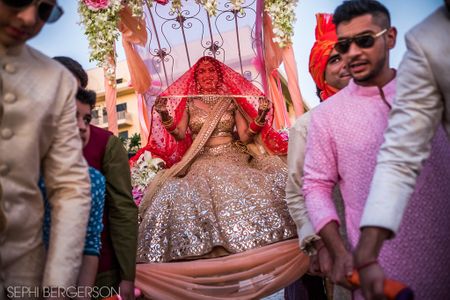 Dreamy Sunset , Seaside Wedding In Pattaya With A Dash Of Glam!