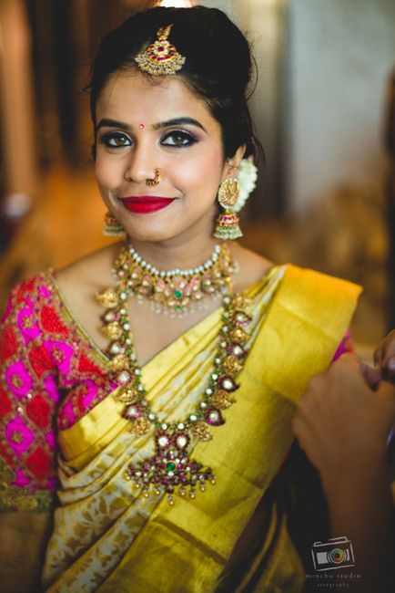 Pretty Bangalore Palace Wedding With A Traditional Bride!