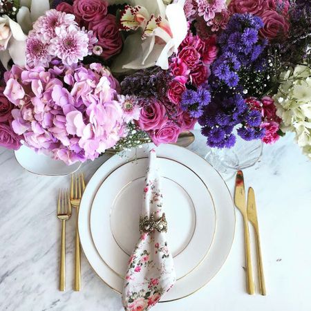 Three Hot New Flower Services Every Bride Must Know About!