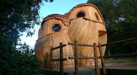 #HoneymoonExperience: Spend the Night for FREE in These Swanky Owl Cabins!