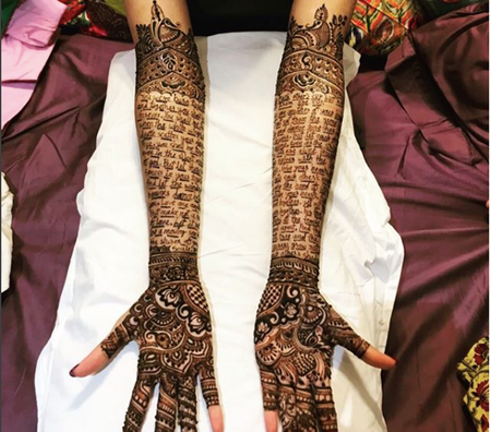 #Trending: Mehendi With Your Wedding Vows / Poetry On Them!