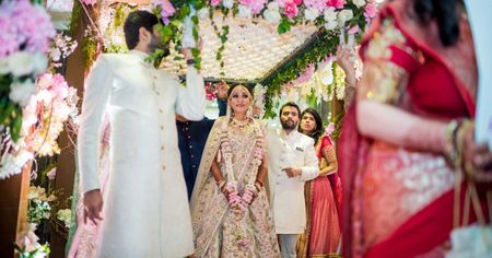Gorgeous Mumbai Wedding With A Bride In The Most Popular Lehenga By Sabyasachi!