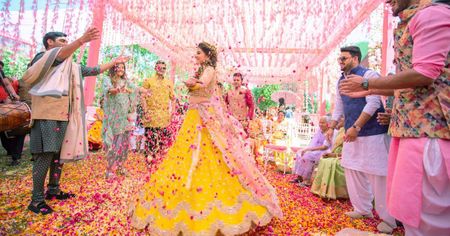 An Upbeat Glamorous Wedding In Udaipur With Just A Touch Of Royalty!