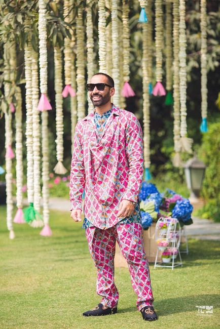 Real Grooms Who Wore The Quirkiest Outfits!