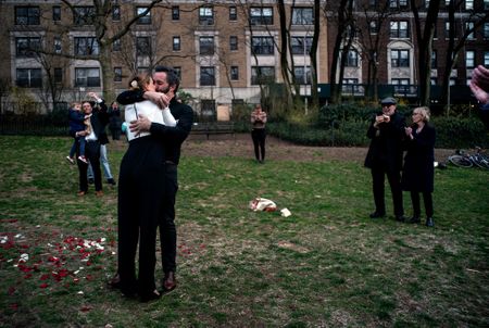 This Couple Had An Impromptu Wedding In NYC,  WITH Social Distancing!