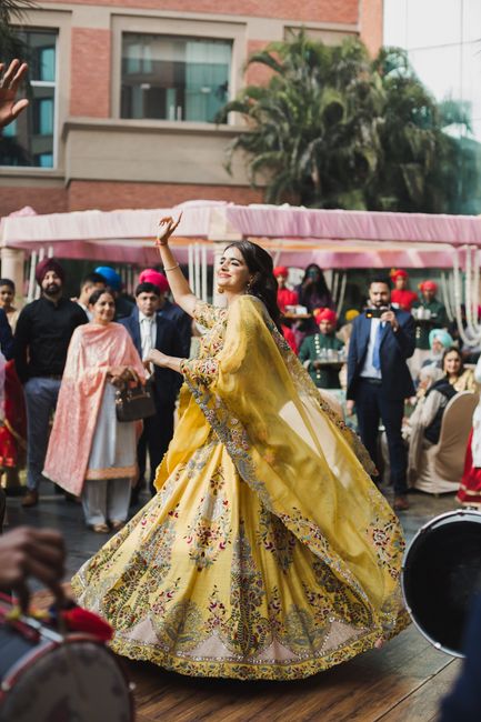 Gorgeous Sikh Wedding With A Custom Designed Bridal Lehenga