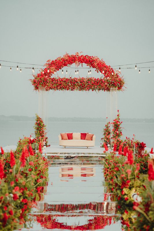 Beach wedding décor with coastal colours