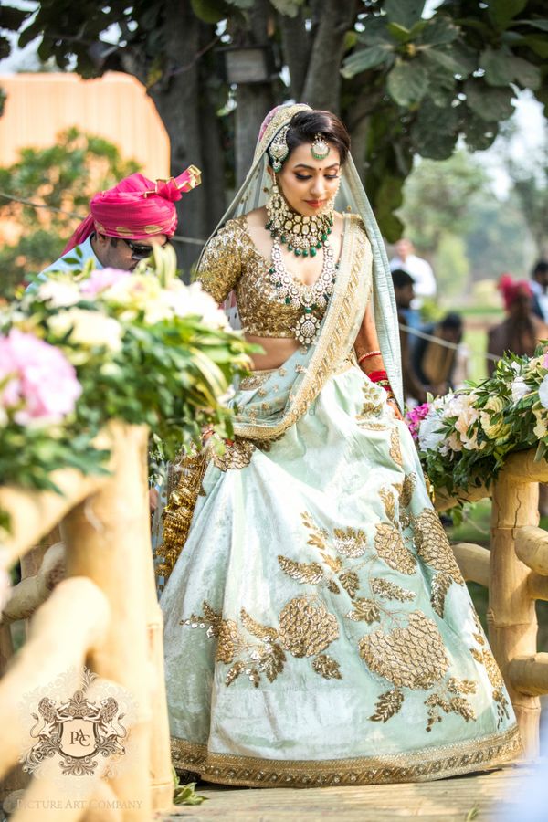 Bridal lehenga 2025 for short height