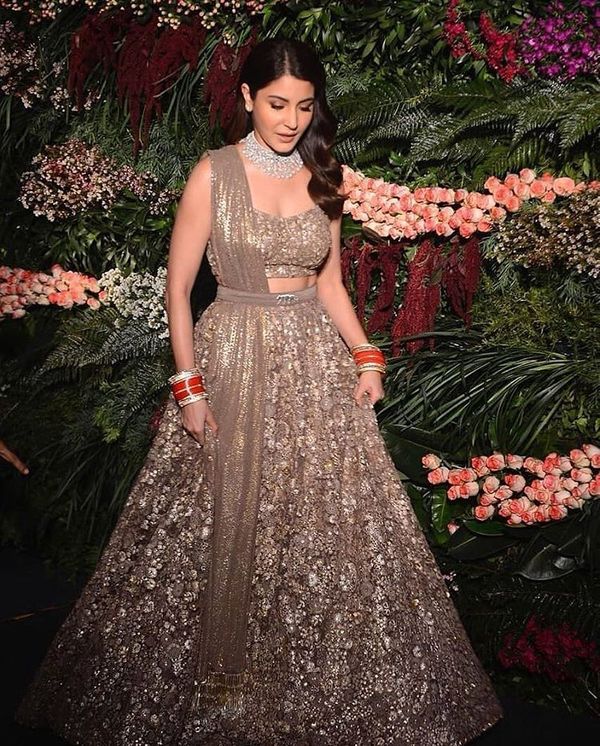 9 Navratri Outfits That Bollywood Actresses Inspired Us To Flaunt This  Festive Season ! - Bewakoof Blog