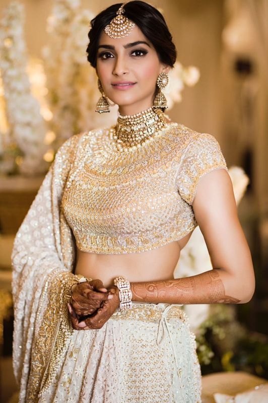Ladies, This Is The New Most Popular Hair Trend After Sonam's Wedding! |  WedMeGood
