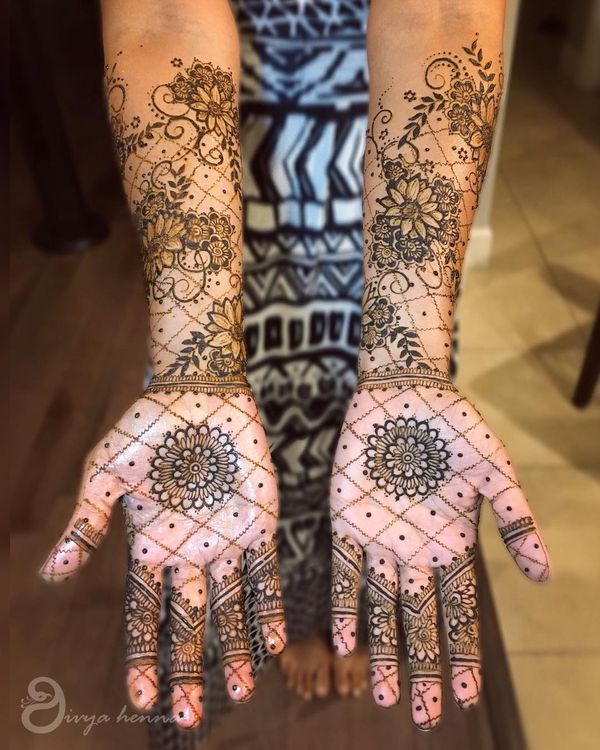 51 Impressive Diwali Mehndi Designs For Newlywed Brides