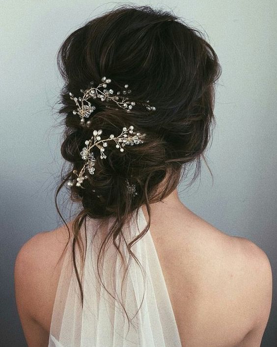 Trending - Bridal Bun Accessories For 2021 Brides-To-Be | WedMeGood