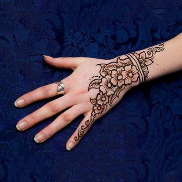 Arabic mehendi design | Mehndi designs, Very simple mehndi designs, Mehndi  designs for beginners