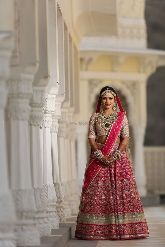 So How Much Does A Manish Malhotra Lehenga Cost? | Manish malhotra bridal  lehenga, Best indian wedding dresses, Manish malhotra bridal