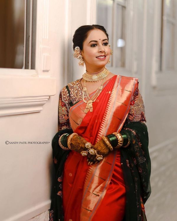 Lovely Nauvari Sarees On Maharashtrian Brides That We Loved! | WedMeGood