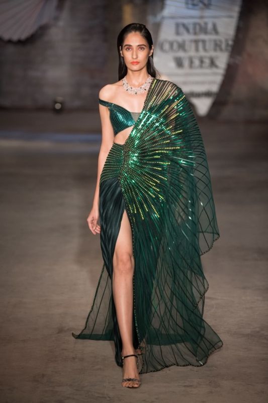 Drape Sarees What Are They Where To Get Them Wedmegood