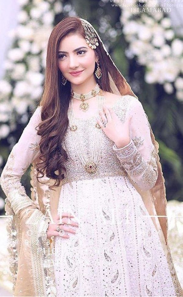 Gorgeous Hair style  Bridal maxi dress Bridal dresses pakistan Stylish  short dresses