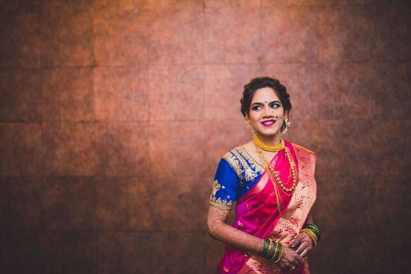 Premium Photo | Maharashtrian Girl in Vibrant Paithani Saree Tradition  Meets Mumbai Modernity