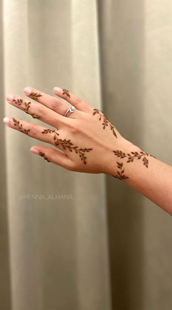 arabic hand mehndi design henna tattoo temporary marked | HennArtistry