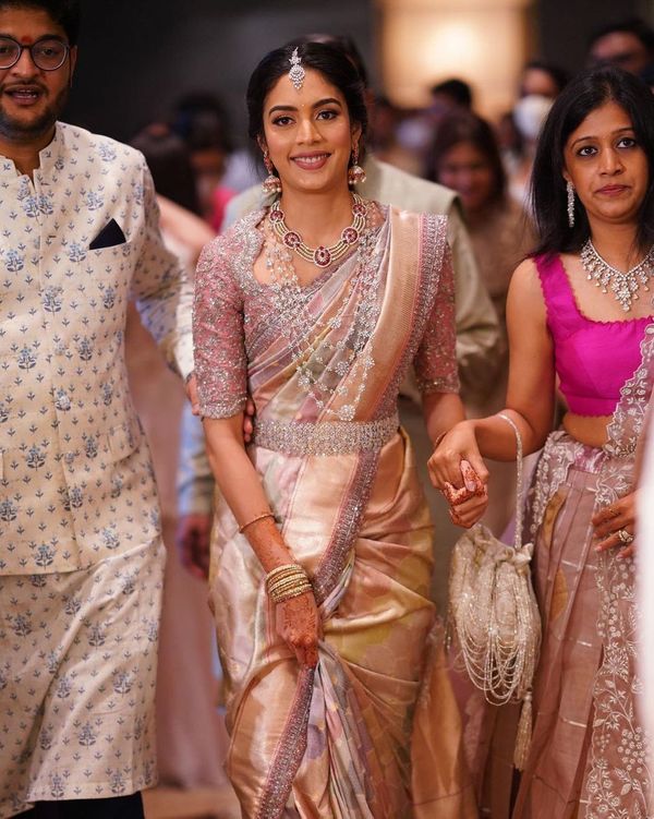 15+ Pink Muhurtham Kanjeevaram Sarees We Love | Indian bridal fashion,  Bridal sarees south indian, Wedding saree indian