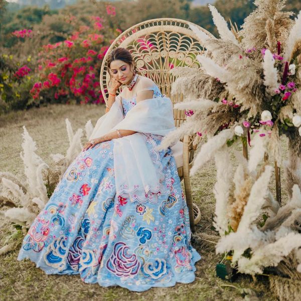 Tropical Inspired Wedding Outfits We Spotted On Modern Brides