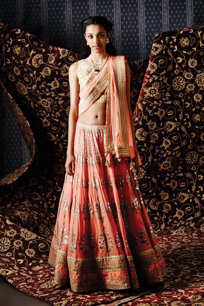 Dupatta Draping Styles 30 Ways To Drape Dupatta Wedmegood
