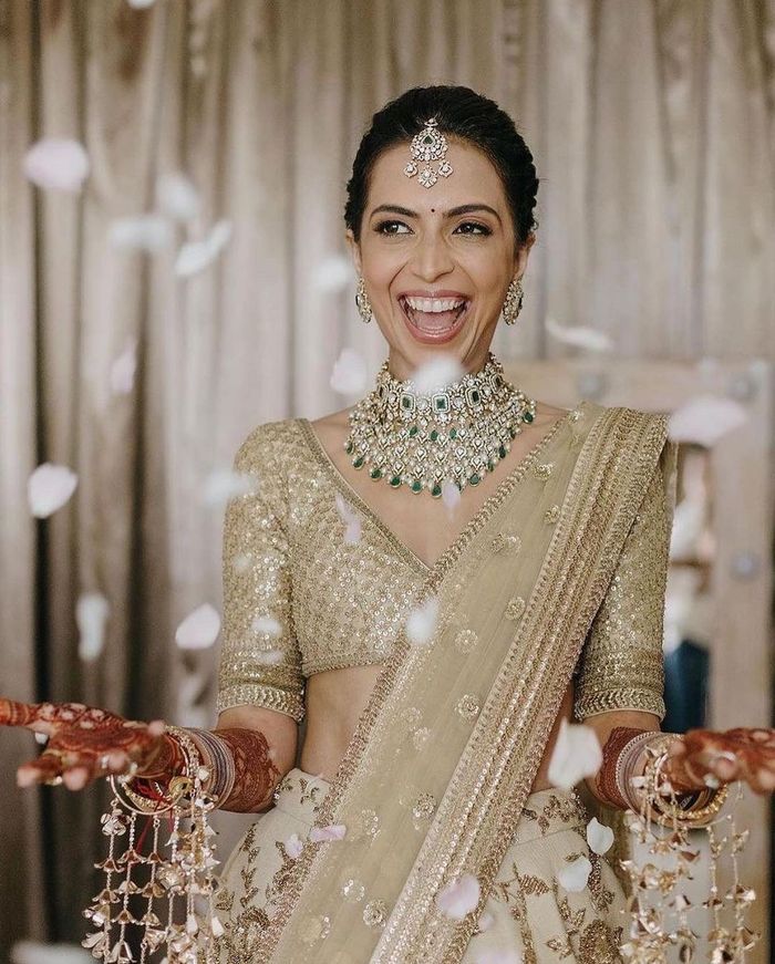 The Complete Bridal Trousseau Checklist That Every Bride Must Consider!