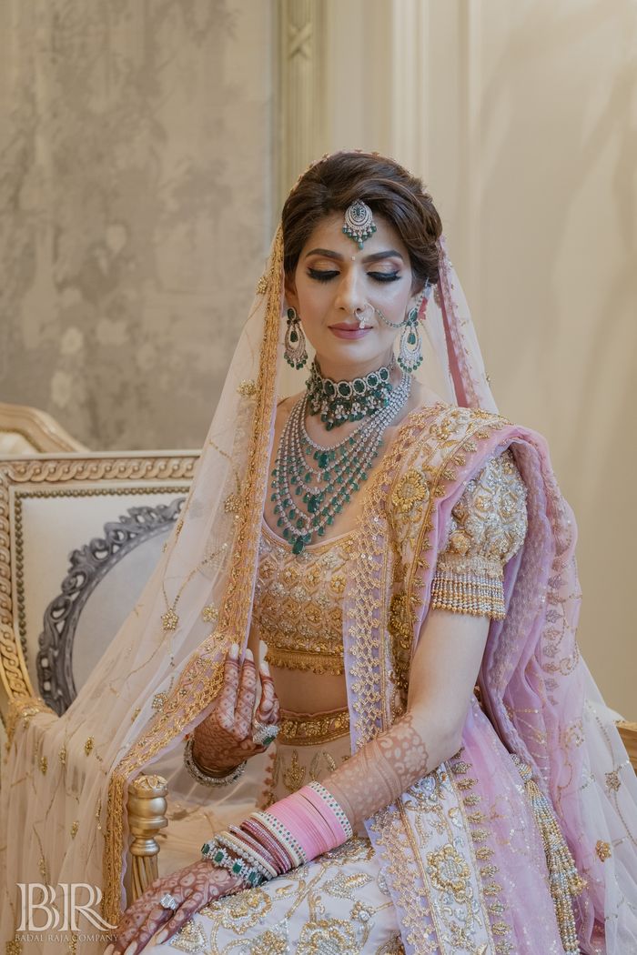 10 Basic Rules for Colour Contrasting Jewellery to the Outfit! | WedMeGood