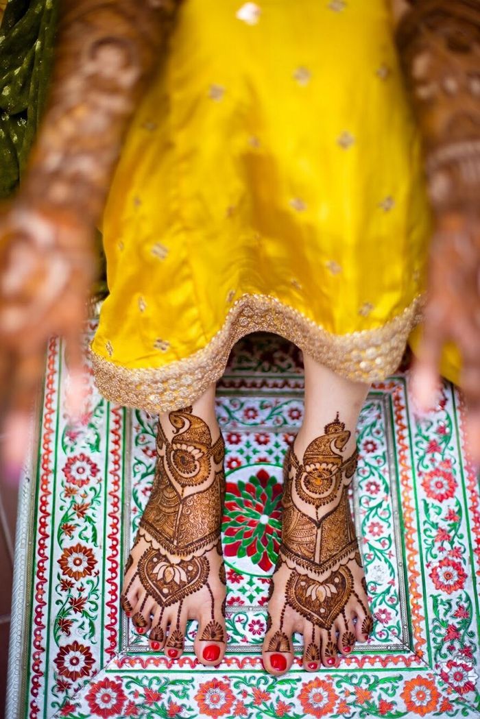 450 Leg Mehndi Stock Photos - Free & Royalty-Free Stock Photos from  Dreamstime