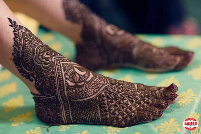 Best 25 Bridal Mehndi Design for Legs - Art & Craft Ideas