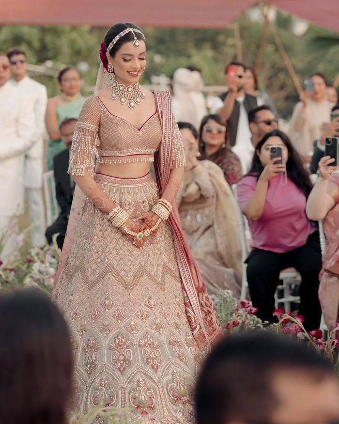 10 Recent Brides Who Went Viral On Instagram & Cues To Take From Them! -  Wedbook | Bridal lehngas, Indian wedding bride, Indian bride outfits