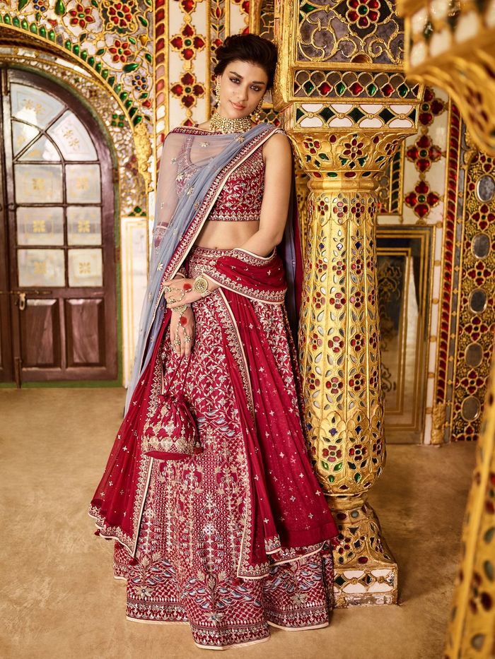 Trending Offbeat Bridal Lehenga Colors Will Make You Look Stunning On Your  Wedding | 13 Lehenga Color Combinations For Brides
