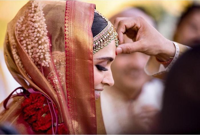 How to ace Deepika Padukones sleek wedding bun  Be Beautiful India