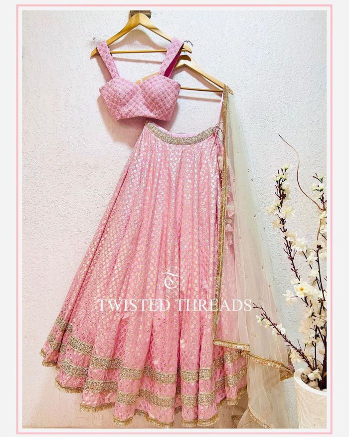Fabulous Matching Pink Thread Embroidered Crafted Designer six meter flair  Bridal Lehengacholi at Rs 27999 | Party Wear Lehenga in Surat | ID:  2853210606797