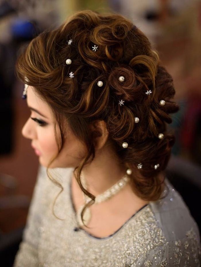 Engagement bride  Engagement hairstyles Indian bridal hairstyles Indian  hairstyles