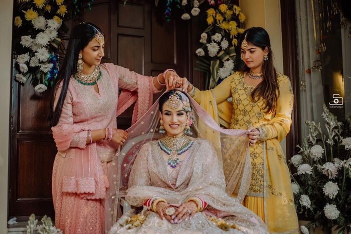 My most gorgeous mehndi bride. Loved to dolled her up on her big days.  Inframe: @bakers_hm 's sister Hair & makeup: @humatahir.mua… | Instagram