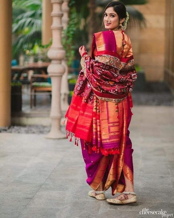 Maharashtrian Nauvari Saree Photoshoot Poses & Looks | Top 50+ Poses In Nauvari  saree | Bridal Looks - YouTube