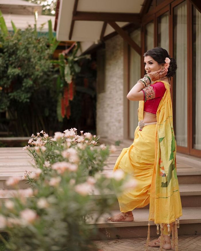 Kareena Kapoor Khan's Subtle Beauty In Floral Saree - TheDailyGuardian