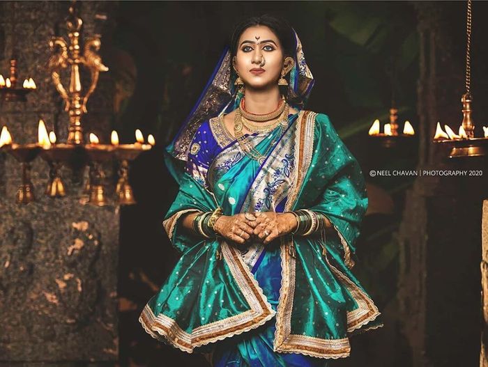 The Kapil Sharma Shows Sugandha Mishra Looks Like A Stunning Maharashtrian  Bride In A Red And Purple Nauvari Saree