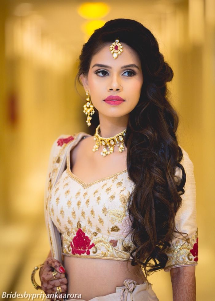 Pin by Niyati Dalwadi on Hair style | Engagement hairstyles, Indian wedding  hairstyles, Hair styles