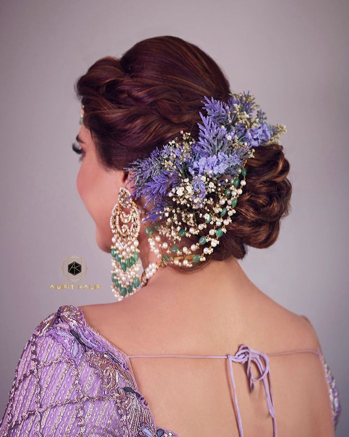 5 Tips for Wearing Fresh Flowers in Your Wedding Hairstyle | Make Me Bridal