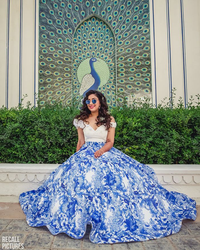 12+ Stunning Pool Party Outfits Worn by Real-Life Bridechillas