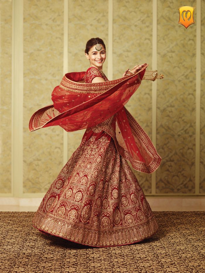 The Bride Channeled Her Royal Look In A Lehenga With 'Doli' And 'Baraat'  Motif-Border On Her Wedding