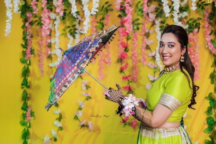 Mehndi ceremony 💚💚💚 : : @deepakpandit_0303 #photoshoot #mehndinight  #photography #mehndiceremony #juliemahato | Instagram