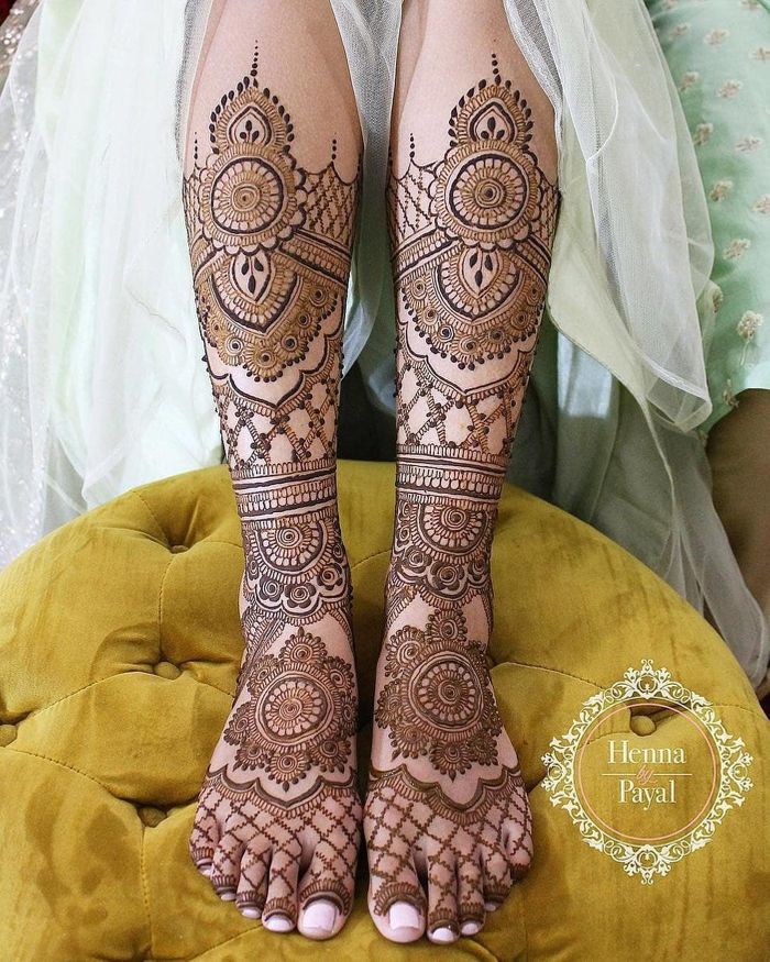 15+ Easy and simple foot mehndi design